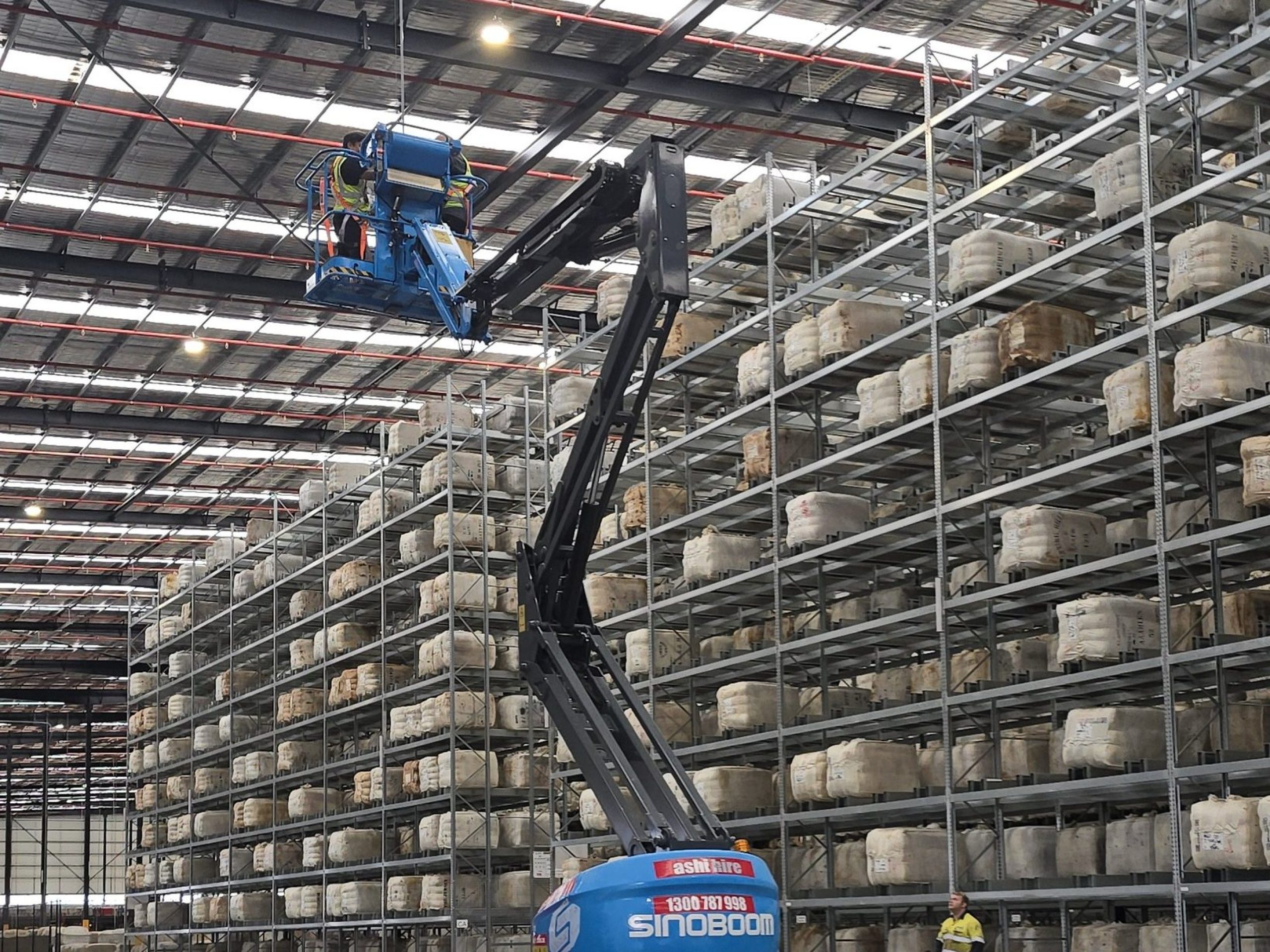 yuniq.tech__2026-04-15T021606.000Z